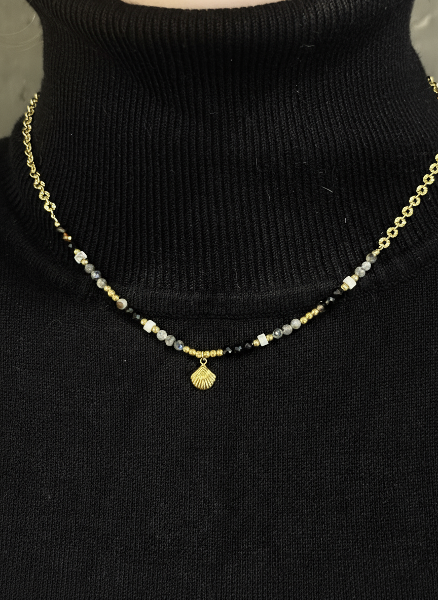 Collier Mira
