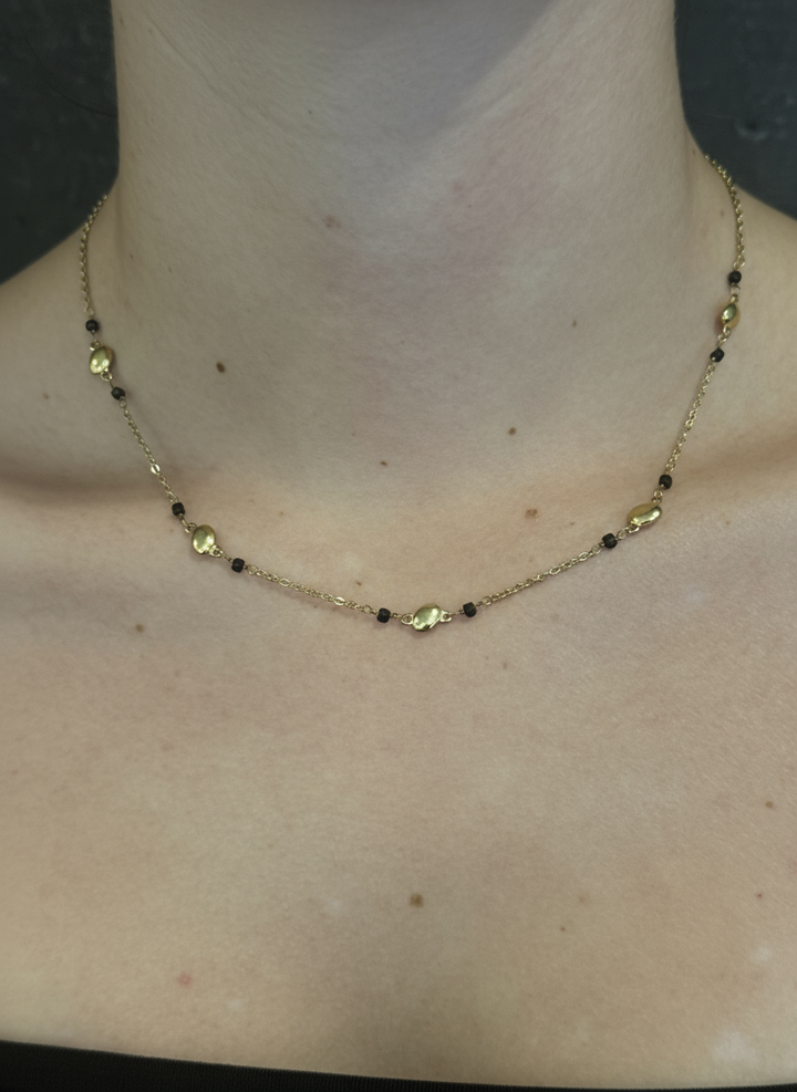 Collier Sarah