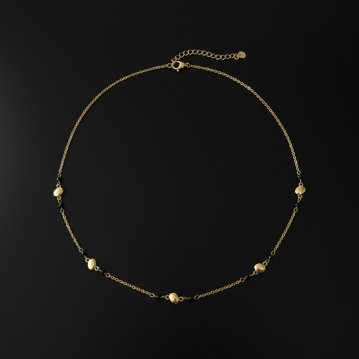 Collier Sarah