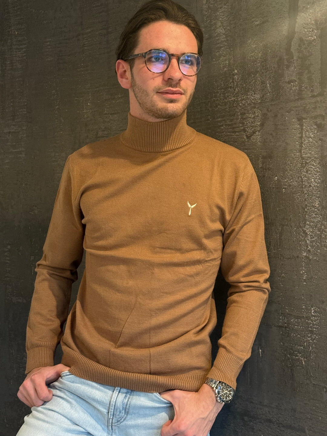 🧥 Pull Baptiste – Col Roulé Camel Élégant & Intemporel