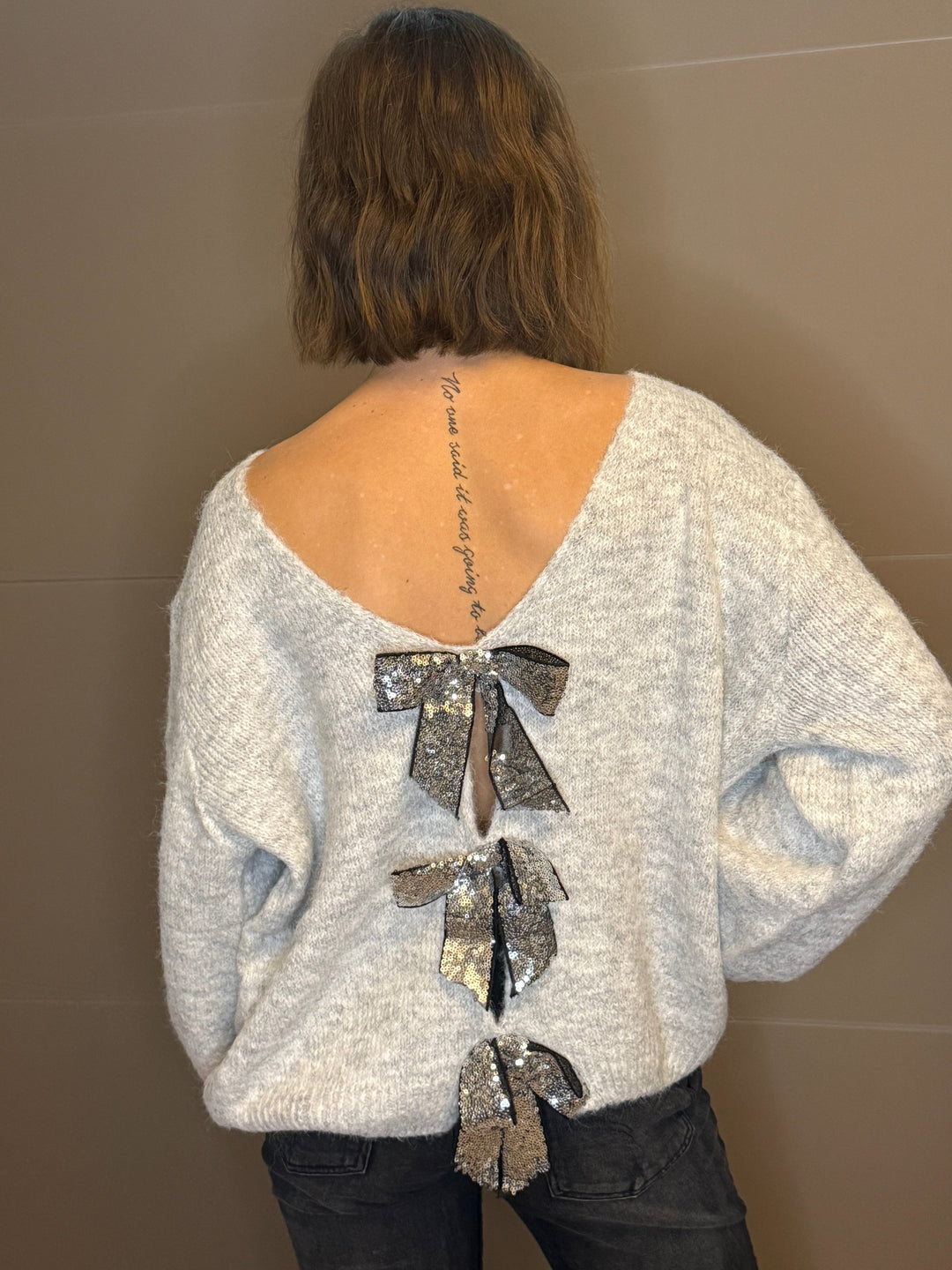 🧶 Pull “Nœuds Pailletés” Gabriela