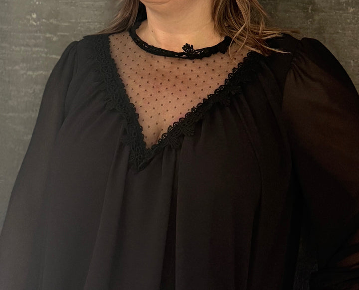 🖤 Chemisier Esmeralda – Élégance et féminité en voile noi