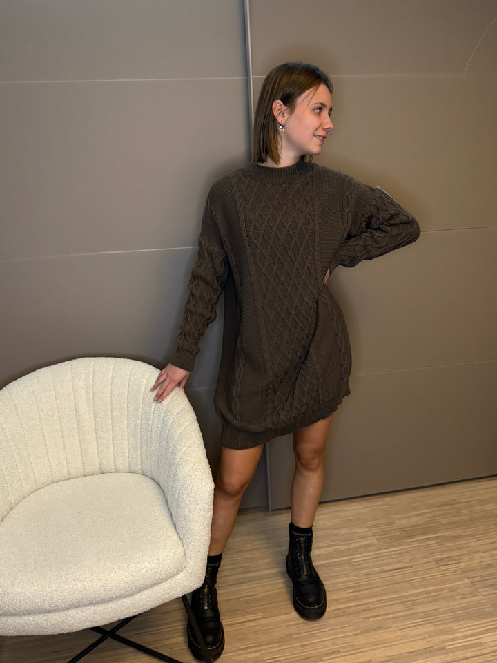 🤎 Robe Pull Maëlyne – Maille torsadée & confort irrésistible