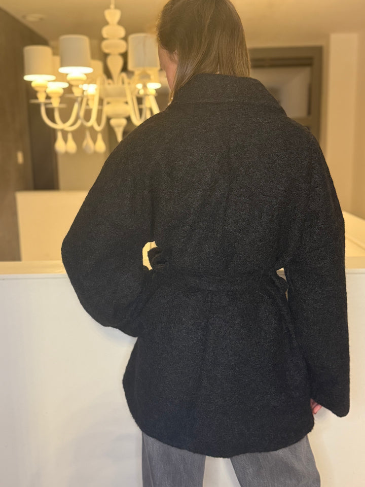 🖤 Manteau Alice – Élégance, confort et coupe flatteuse